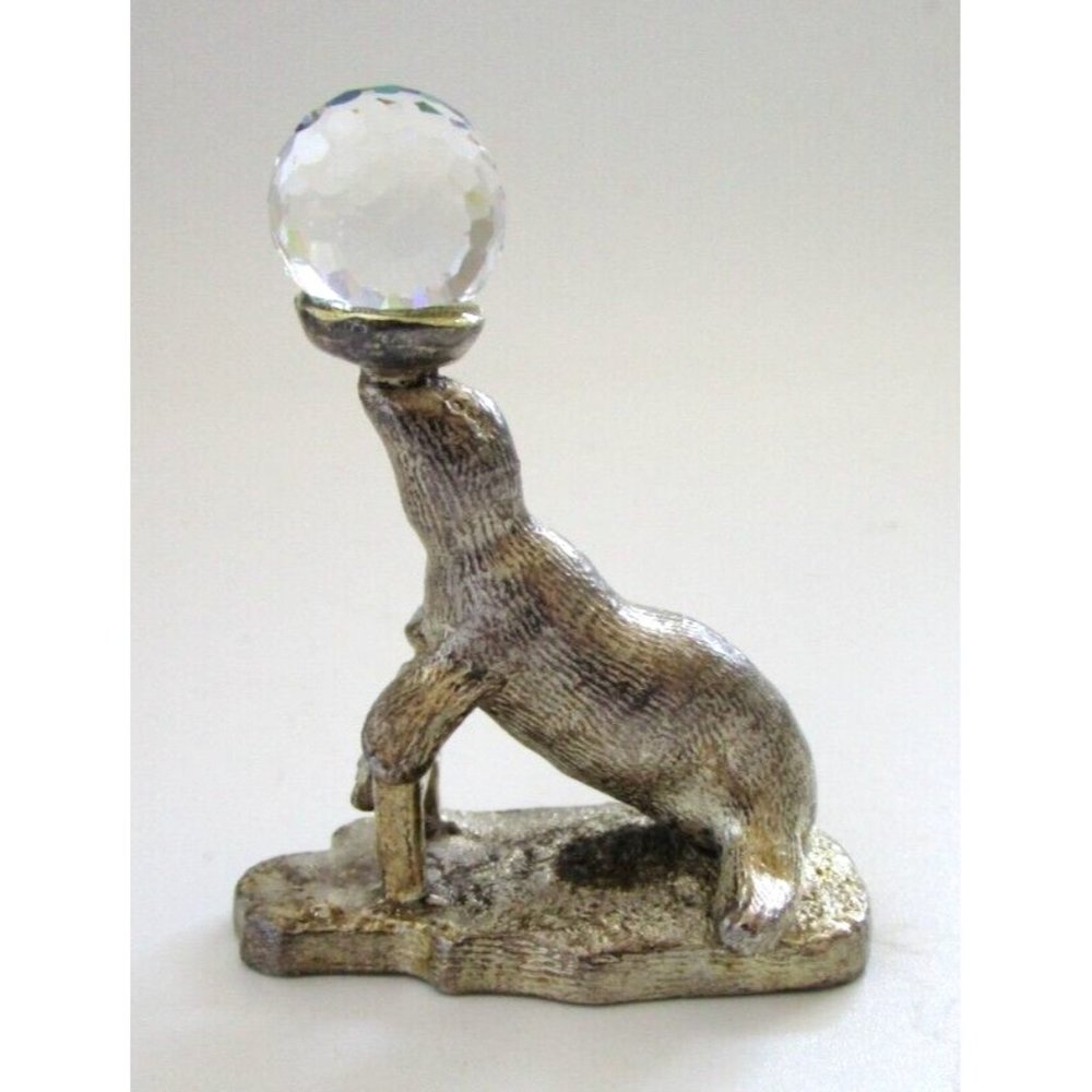Myth & Magic COLL.PEWTER FIGURINE  Performing Seal & Crystal Ball WAPW G.Britain